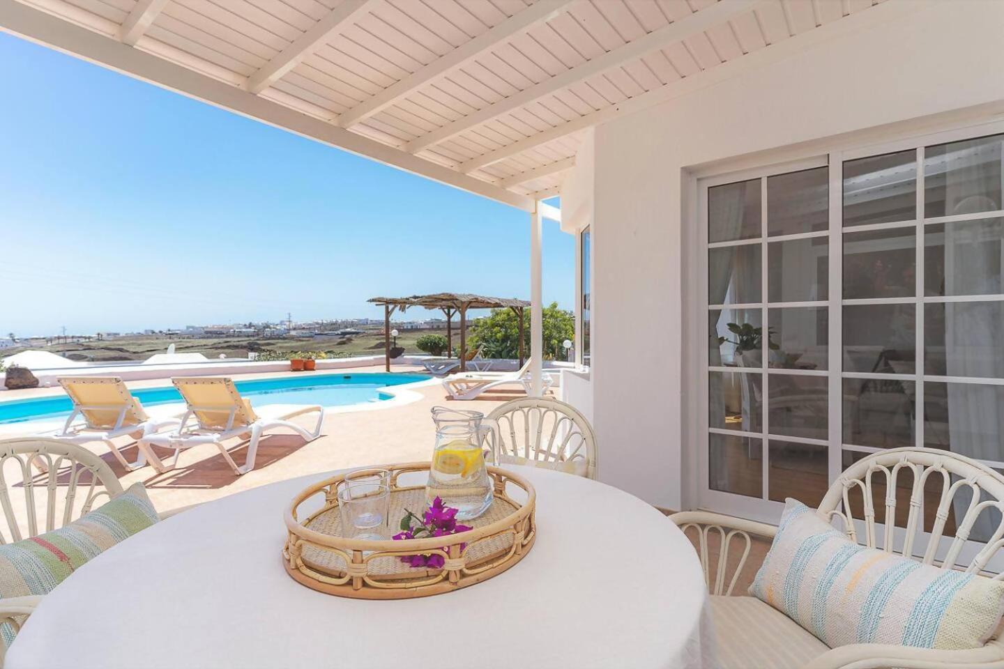Amazing 3 Bedroom Ocean View With Pool Тиас Экстерьер фото