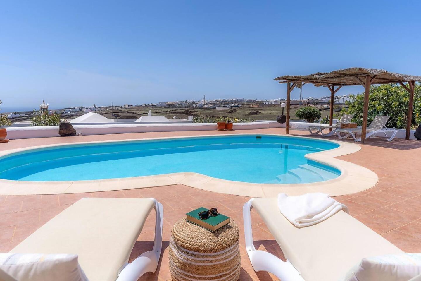 Amazing 3 Bedroom Ocean View With Pool Тиас Экстерьер фото