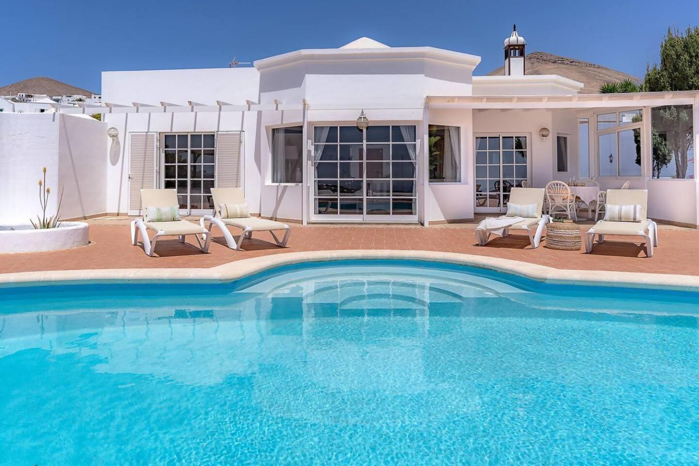 Amazing 3 Bedroom Ocean View With Pool Тиас Экстерьер фото