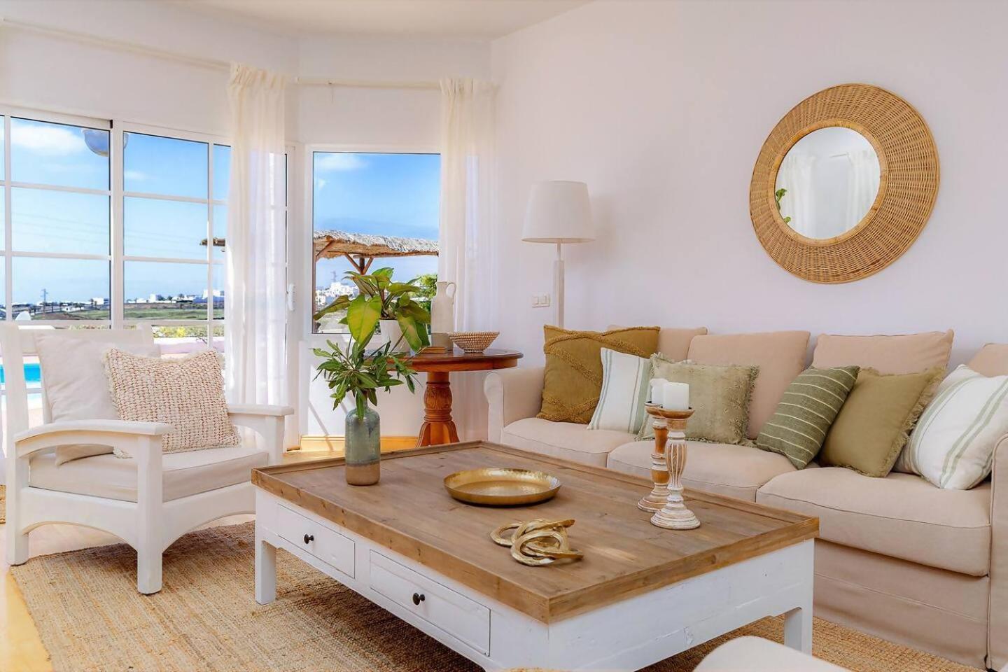 Amazing 3 Bedroom Ocean View With Pool Тиас Экстерьер фото