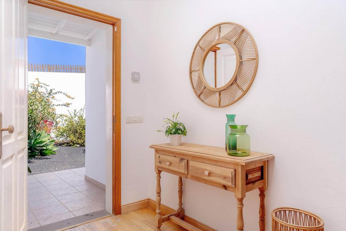 Amazing 3 Bedroom Ocean View With Pool Тиас Экстерьер фото